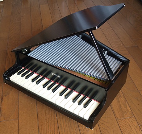 KAWAI minipiano