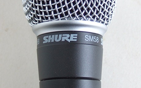 SHURE SM58