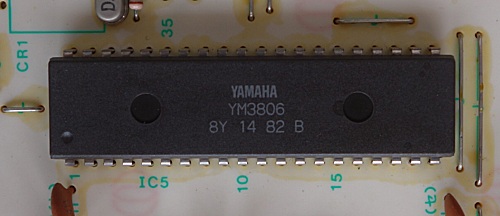 YAMAHA CLP-100